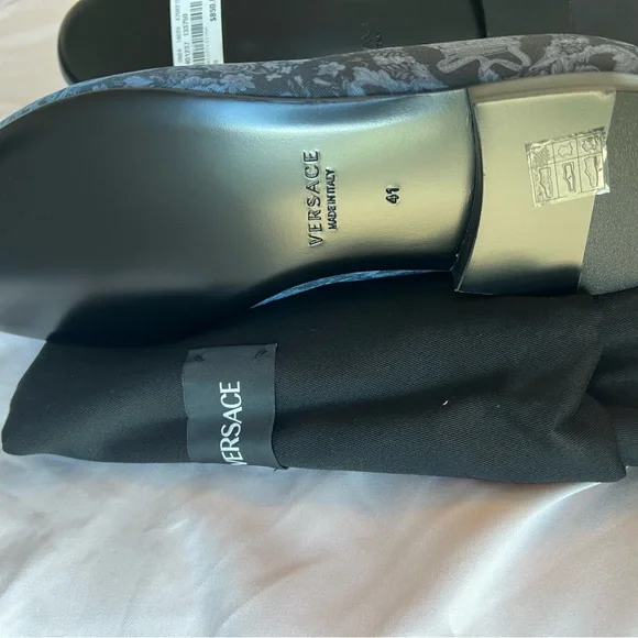 Brand New Deadstock Men’s Versace Baroque Silk Slippers/Loafers.